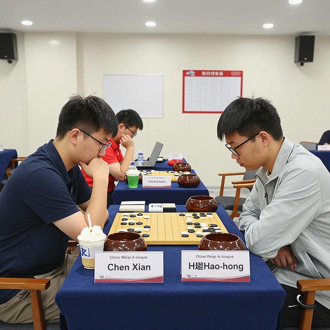 Số 743 của Game of the Week: Một ván cờ Gaal – Smeets và sự bền bỉ thầm lặng của nội dung cờ vua
