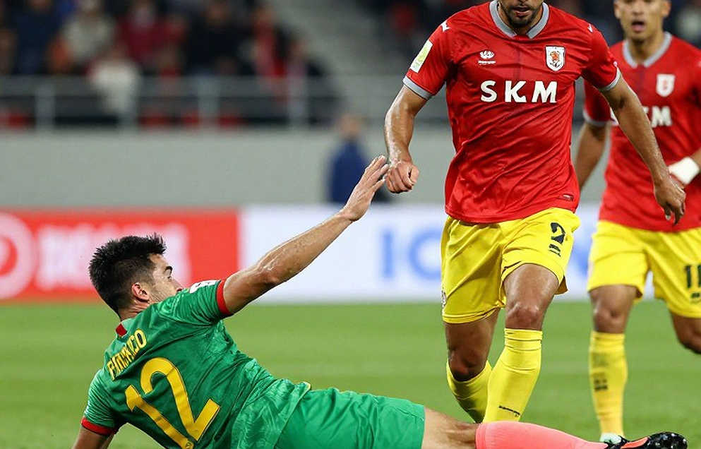 Herdman cảnh báo Indonesia trước trận gặp Malaysia: “Đừng chơi vì khoảnh khắc, hãy tôn trọng trận đấu” Herdman cảnh báo Indonesia trước trận gặp Malaysia: “Đừng chơi vì khoảnh khắc, hãy tôn trọng trận đấu”