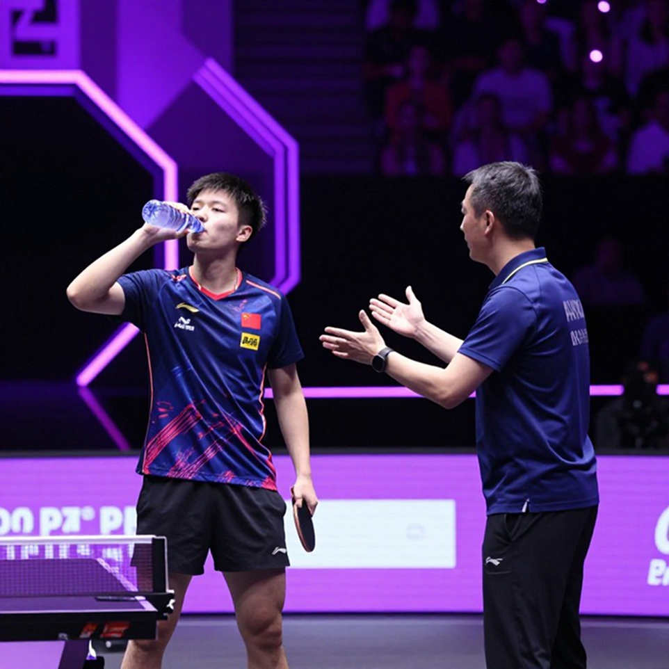 Ấn Độ thắng 3-0, và hai cặp đôi không bao giờ bước ra sân