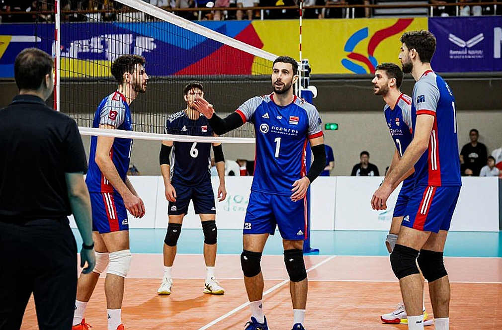 Pham Quynh Huong and 46 Points Without a Denominator: Vietnam Women's Volleyball's Equation Before China Pham Quynh Huong and 46 Points Without a Denominator: Vietnam Women's Volleyball's Equation Before China