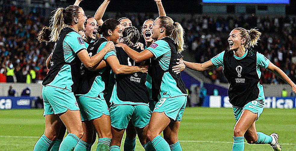 Thương vụ phòng ngự: Flick gật đầu, Barcelona nhắm cầu thủ Real Madrid theo đuổi