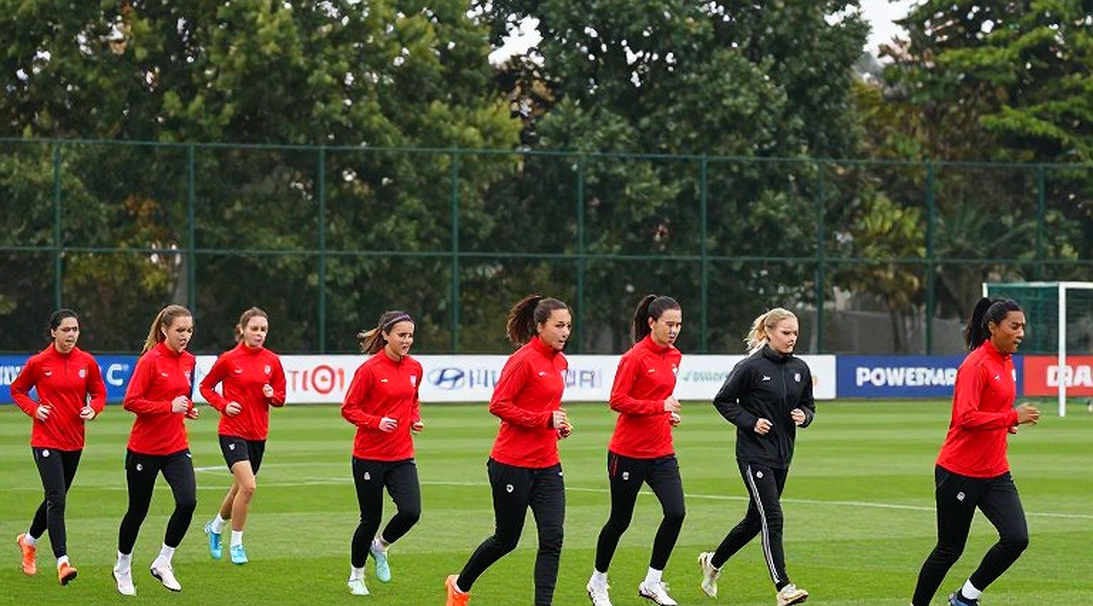 Bahçeşehir Koleji 100-96 Beşiktaş: Bốn Điểm Cách Biệt Và Giới Hạn Của Một Bảng Xếp Hạng