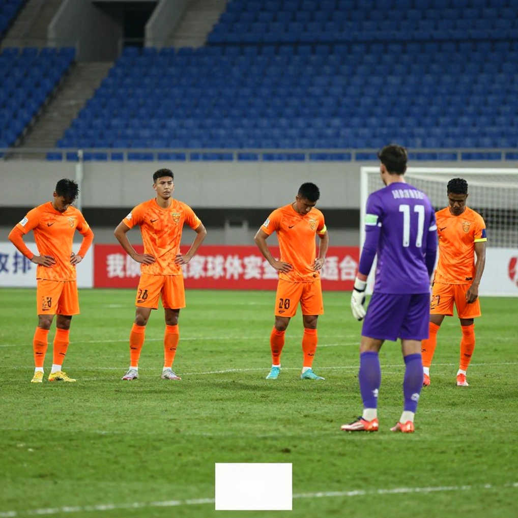 V-League 2026-2027: On-Field Violence Returns, the Missed Red Card and the Unresolved Question of Accountability V-League 2026-2027: On-Field Violence Returns, the Missed Red Card and the Unresolved Question of Accountability
